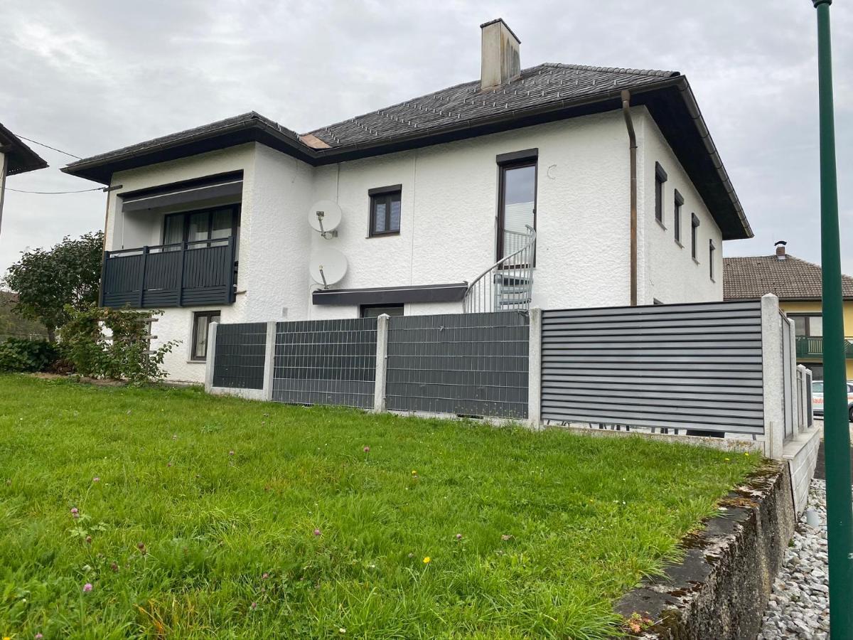 Wohnhaus City Sued Herzogsdorf Εξωτερικό φωτογραφία